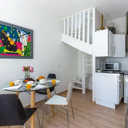 On Dante Street Next To The Sea Apartamento *