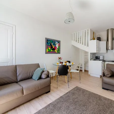 On Dante Street Next To The Sea Lägenhet Nice